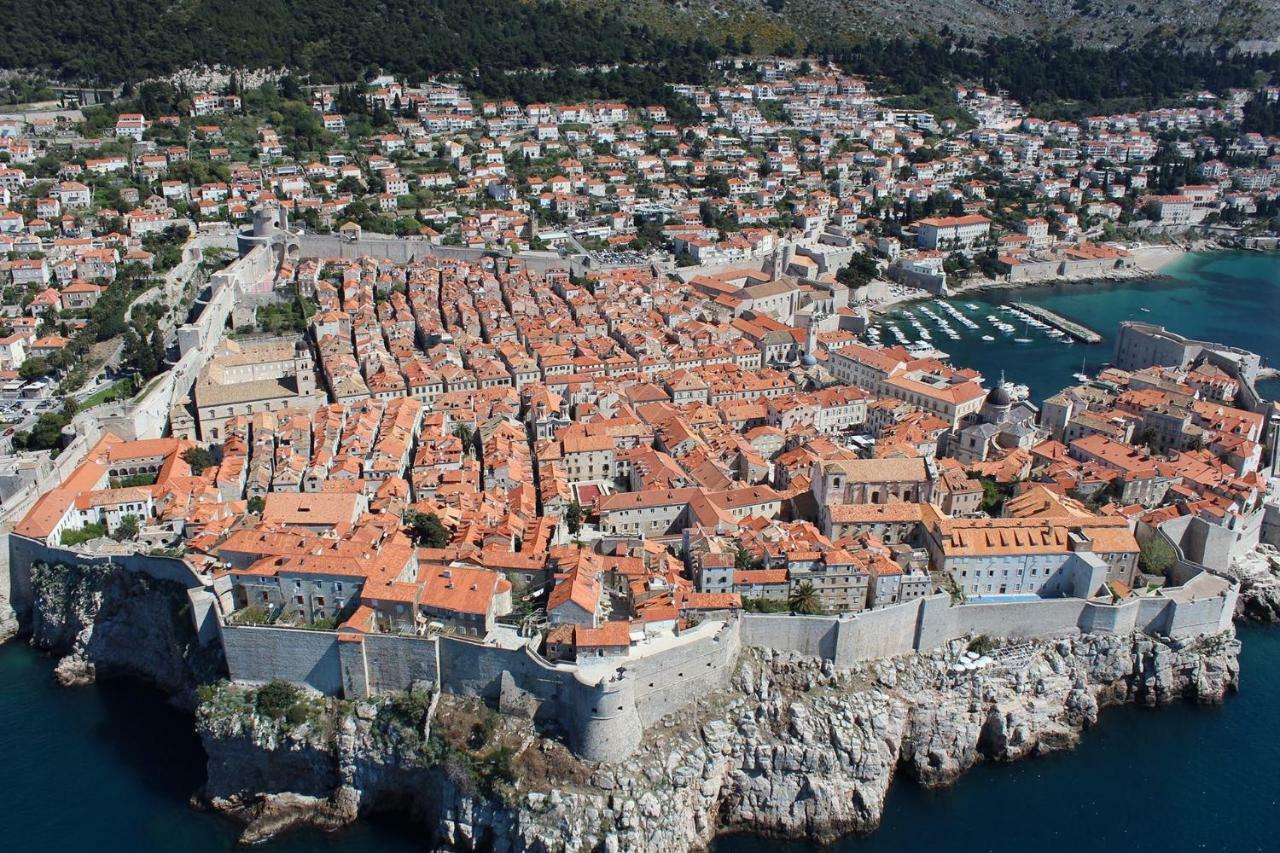 The Beachfront Old Town Appartamento